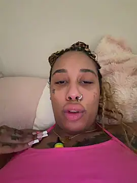 Kira nyxx online show from 06-17-26, 03:13