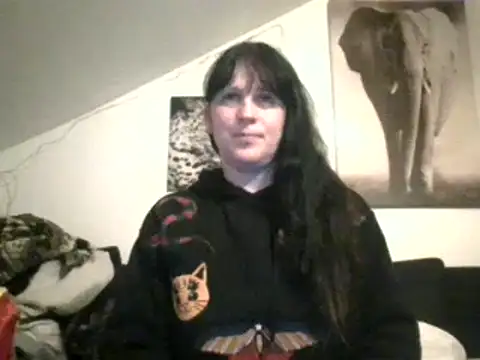 Snapshot of sexujuly88 chatting on 02-12-25, 09:43 sexujuly88 online show from 02-12-25, 09:43