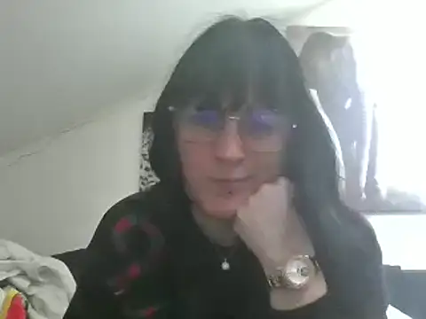 Snapshot of sexujuly88 chatting on 03-11-25, 08:20 sexujuly88 online show from 03-11-25, 08:20