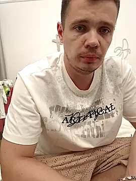 MissAndKiss online show from 07-10-26, 01:03