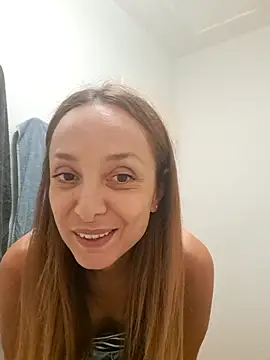 Snapshot of jasminelabeurette69 chatting on 06-04-26, 12:22 jasminelabeurette69 online show from 06-04-26, 12:22