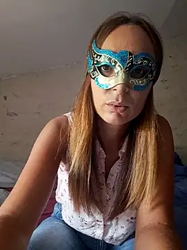 Snapshot of jasminelabeurette69 chatting on 06-09-26, 03:45 jasminelabeurette69 online show from 06-09-26, 03:45