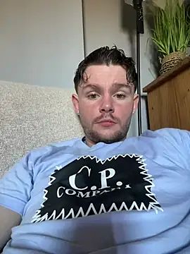 Ronnie153 online show from 06-26-26, 06:34