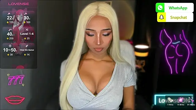 Snapshot of Attractive_Goddess_Isla chatting on 06-09-26, 03:34 Attractive Goddess Isla online show from 06-09-26, 03:34
