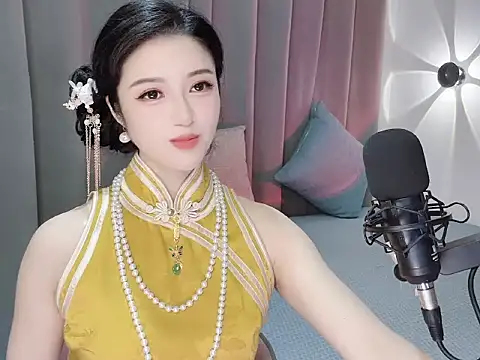 Snapshot of Momo-Wow chatting on 06-03-26, 06:16 Momo-Wow online show from 06-03-26, 06:16