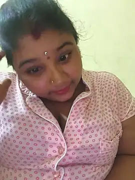 Snapshot of meenaqueen chatting on 06-09-26, 05:57 meenaqueen online show from 06-09-26, 05:57