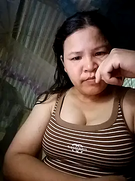 Snapshot of Yii_sexyy chatting on 06-03-26, 01:36 Yii sexyy online show from 06-03-26, 01:36