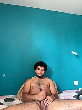 Snapshot of 972_Kyle_971 chatting on 06-01-26, 12:29 972 Kyle 971 online show from 06-01-26, 12:29