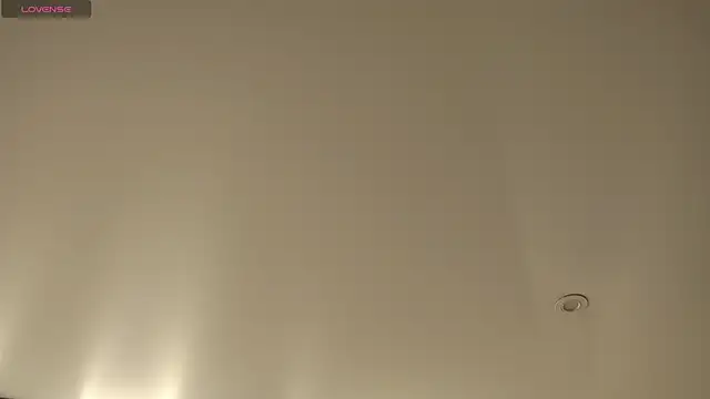 Snapshot of AlanaHurd_ chatting on 06-03-26, 03:06 AlanaHurd online show from 06-03-26, 03:06