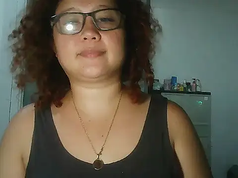 Snapshot of bitchychubby chatting on 07-13-26, 02:09 bitchychubby online show from 07-13-26, 02:09