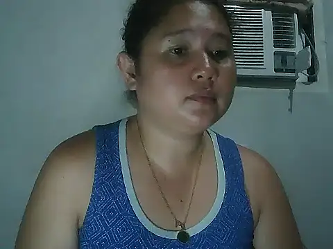 Snapshot of bitchychubby chatting on 07-22-26, 01:03 bitchychubby online show from 07-22-26, 01:03