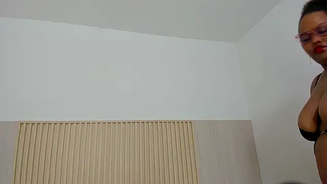 arika brown online show from 06-09-26, 07:47