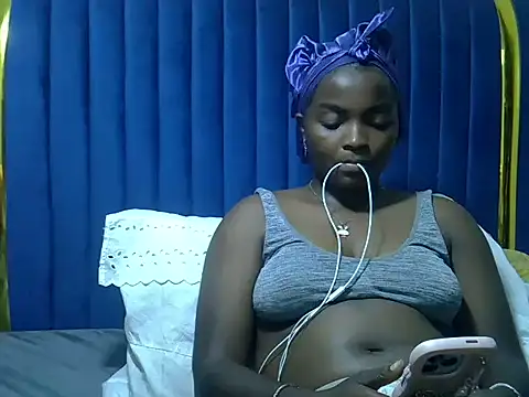 Sweetlover230 online show from 06-09-26, 01:39