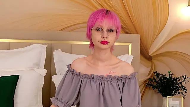LauraDiazz online show from 07-06-26, 03:14