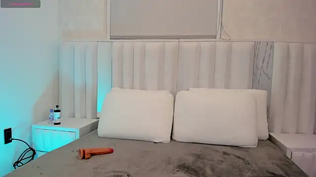 kyle lovee online show from 06-12-26, 12:26