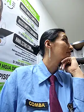 ALEJANDRA  28 online show from 06-10-26, 12:37