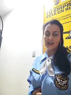 ALEJANDRA  28 online show from 06-15-26, 01:13