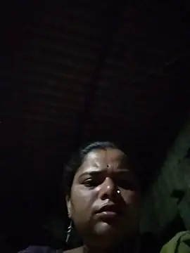 Snapshot of HOpooja356l chatting on 06-02-26, 05:48 HOpooja356l online show from 06-02-26, 05:48