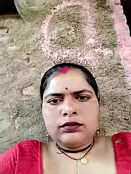 Snapshot of HOpooja356l chatting on 06-04-26, 05:35 HOpooja356l online show from 06-04-26, 05:35