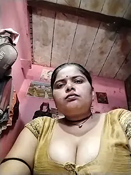 Snapshot of HOpooja356l chatting on 06-06-26, 05:23 HOpooja356l online show from 06-06-26, 05:23