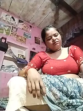 Snapshot of HOpooja356l chatting on 06-11-26, 12:32 HOpooja356l online show from 06-11-26, 12:32