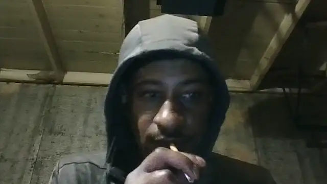 Snapshot of Leo99842 chatting on 06-05-26, 03:13 Leo99842 online show from 06-05-26, 03:13