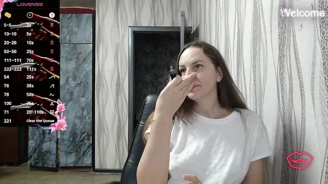 Yevgeshka-Milashka online show from 09-24-25, 05:11