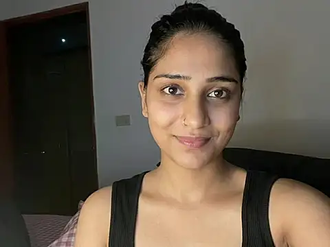 Soniya522 online show from 06-15-26, 01:46