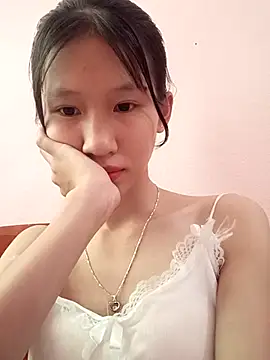 Snapshot of Abi_girl12 chatting on 06-05-26, 05:47 Abi girl12 online show from 06-05-26, 05:47