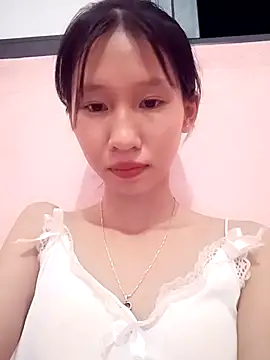Snapshot of Abi_girl12 chatting on 06-08-26, 02:28 Abi girl12 online show from 06-08-26, 02:28