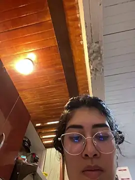 Snapshot of ivy_baley chatting on 06-20-26, 04:54 ivy baley online show from 06-20-26, 04:54