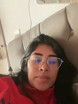 Snapshot of ivy_baley chatting on 06-21-26, 02:30 ivy baley online show from 06-21-26, 02:30