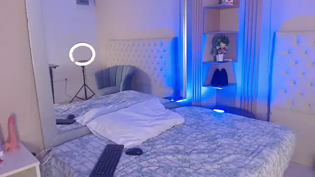 alexa   11 online show from 06-19-26, 12:42