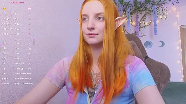 Elfie Agatha online show from 06-19-26, 09:35
