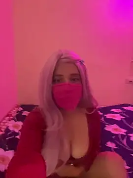Lucey 001 online show from 06-12-26, 08:02