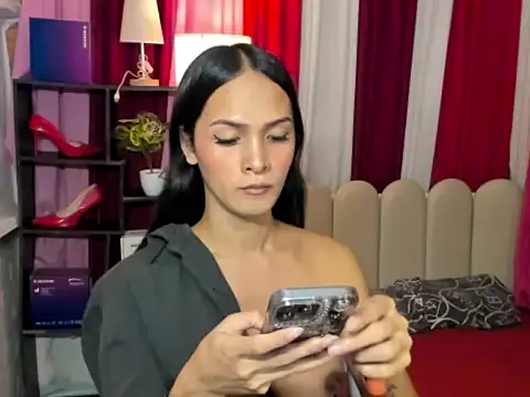 XxBeautyxX online show from 06-13-26, 07:06