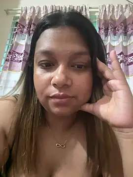 Snapshot of natasha_oberoi22 chatting on 06-20-26, 11:51 natasha oberoi22 online show from 06-20-26, 11:51