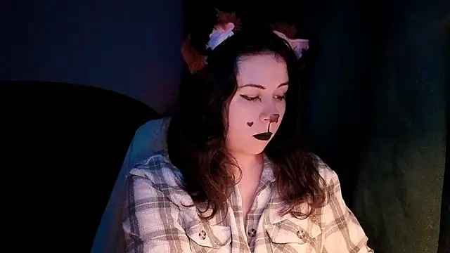 Snapshot of KattyySummer chatting on 07-09-26, 10:47 KattyySummer online show from 07-09-26, 10:47