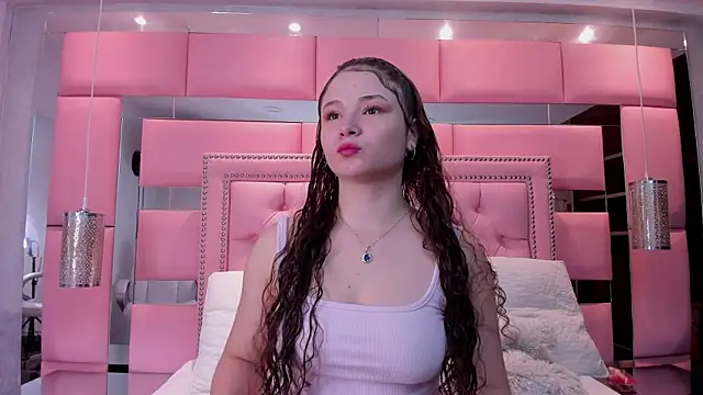 CamilaSaez online show from 06-09-26, 12:50