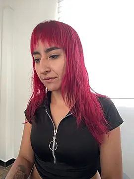 Snapshot of Juliethademon chatting on 06-09-26, 01:01 Juliethademon online show from 06-09-26, 01:01