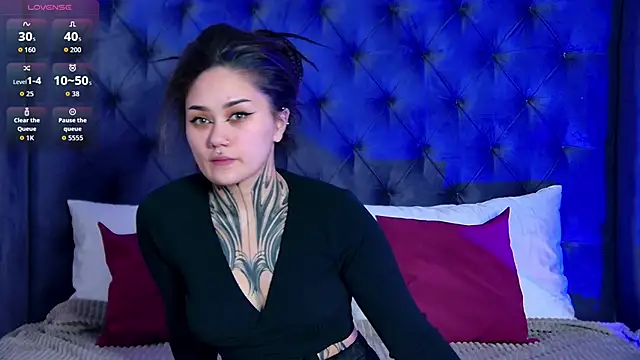 KarenHotFlirt online show from 06-08-26, 02:17