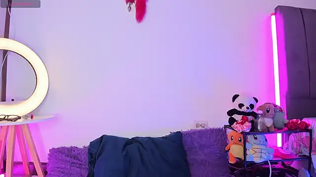 NatalieSterling online show from 06-30-26, 05:58