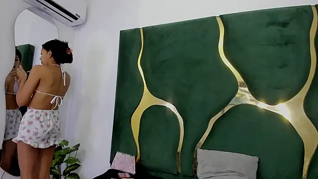 Mila petiteasm online show from 07-02-26, 12:22