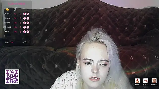 Oxcy Secret online show from 06-25-26, 08:35