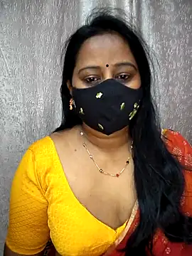 Snapshot of Nithya_ chatting on 06-15-26, 07:21 Nithya online show from 06-15-26, 07:21