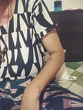 Snapshot of Anna_gougeous chatting on 06-06-26, 01:32 Anna gougeous online show from 06-06-26, 01:32