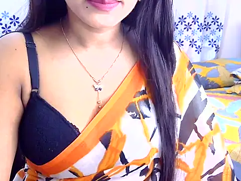 Snapshot of Noor_Zarin27 chatting on 07-22-26, 11:46 Noor Zarin27 online show from 07-22-26, 11:46