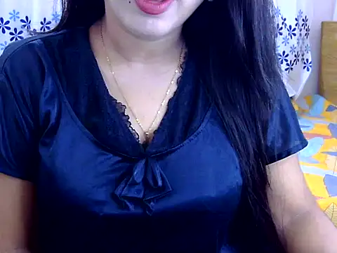 Snapshot of Noor_Zarin27 chatting on 07-26-26, 07:54 Noor Zarin27 online show from 07-26-26, 07:54