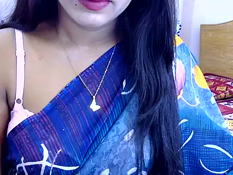 Snapshot of Noor_Zarin27 chatting on 07-28-26, 08:52 Noor Zarin27 online show from 07-28-26, 08:52