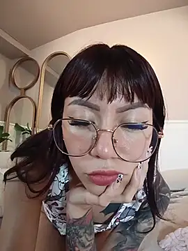 youbabydemon online show from 06-25-26, 04:01